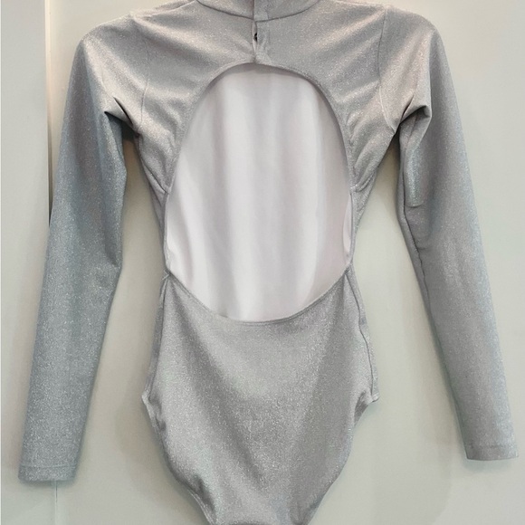 Eleve Molly Leotard in White Silver Lurex - Picture 4 of 5